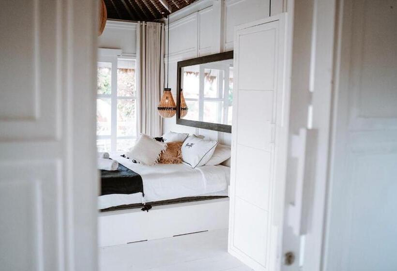 자쿠지 스위트, White Palm Hotel Bali