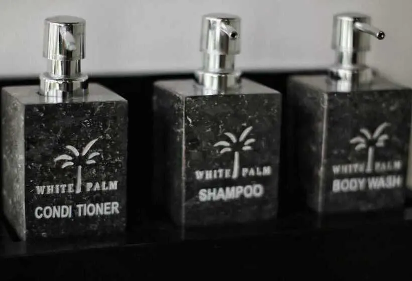 Standard-huone Allasnäkymä, White Palm Hotel Bali