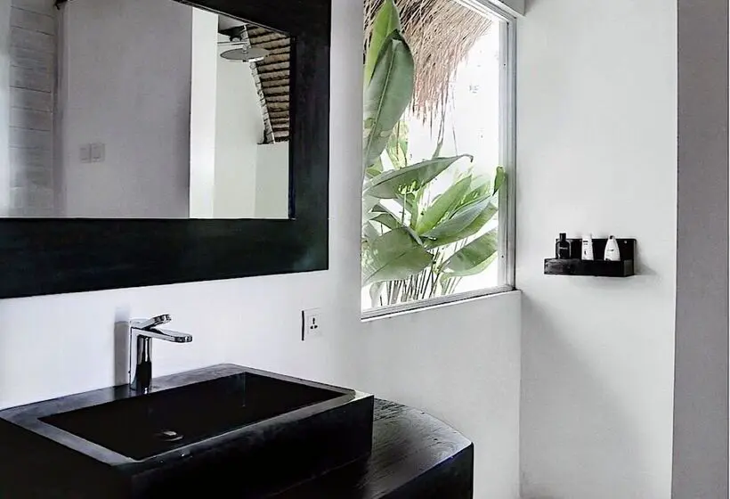 Standard-huone Allasnäkymä, White Palm Hotel Bali