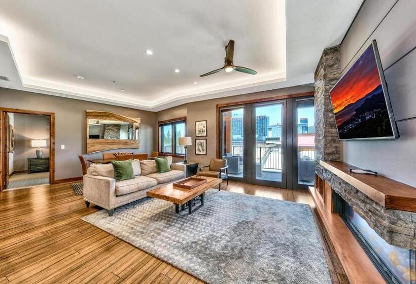 Апартаменты 2 Спальни, Zalanta