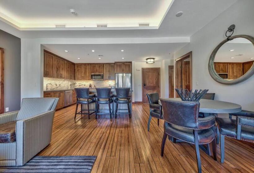 Апартаменты 2 Спальни, Zalanta