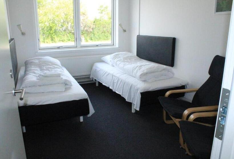 اتاق استاندارد چهار تخته, Motel Poppelvej