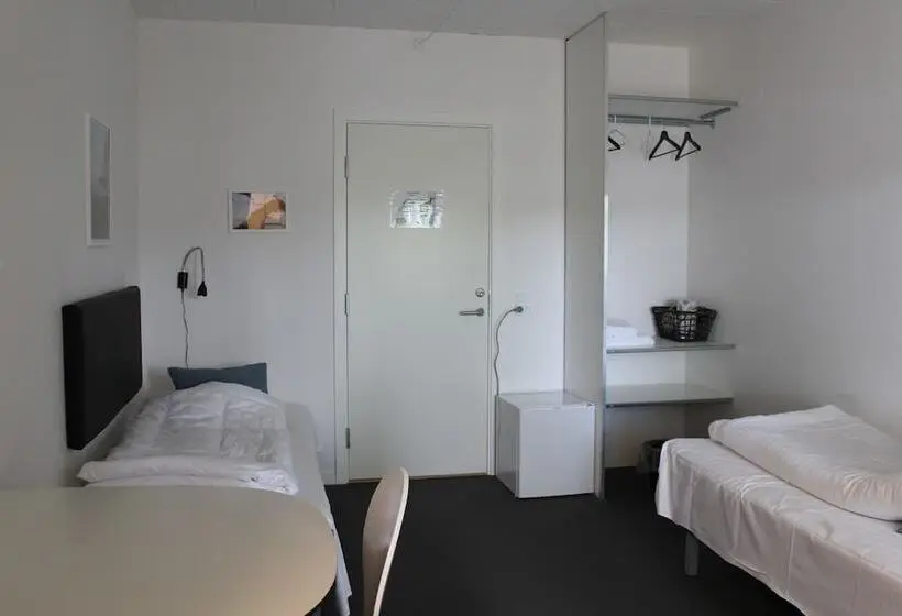اتاق اکونومی, Motel Poppelvej