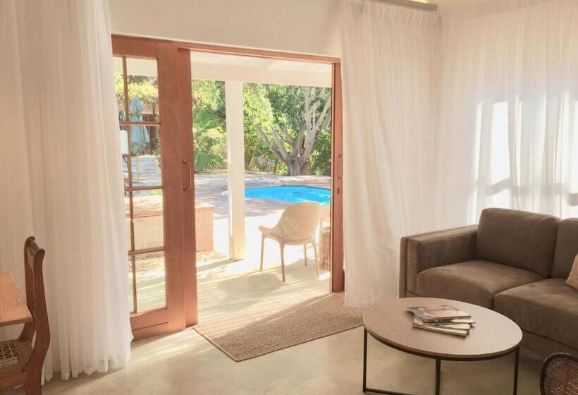 Suite Vista Piscina, Darling Lodge Guest House