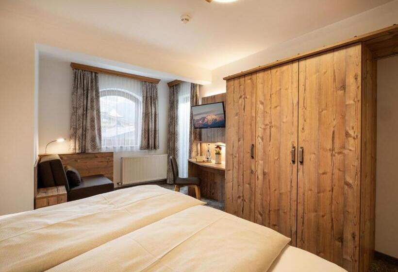 اتاق لوکس, Garni Ferienhof