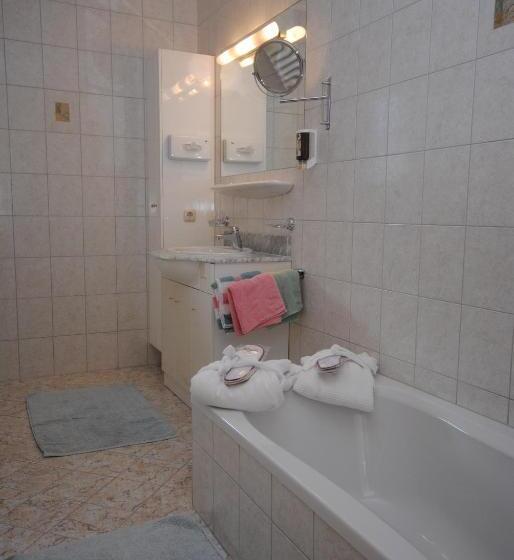 سوییت لوکس, Garni Ferienhof