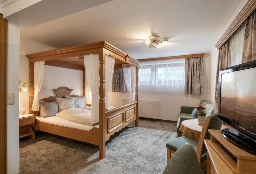 سوییت جونیور با بالکن, Garni Ferienhof