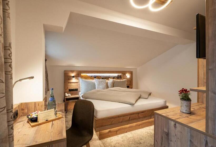 اتاق لوکس, Garni Ferienhof