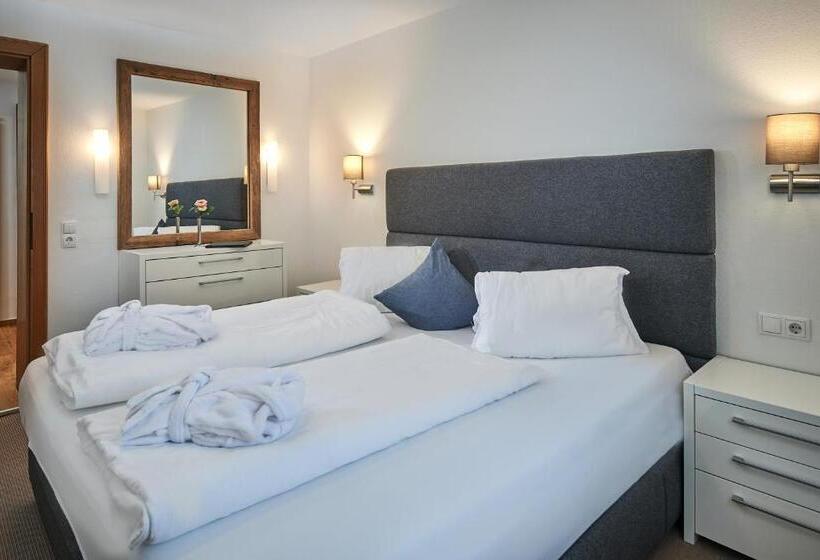 شقة غرفة واحدة, Rainerhof