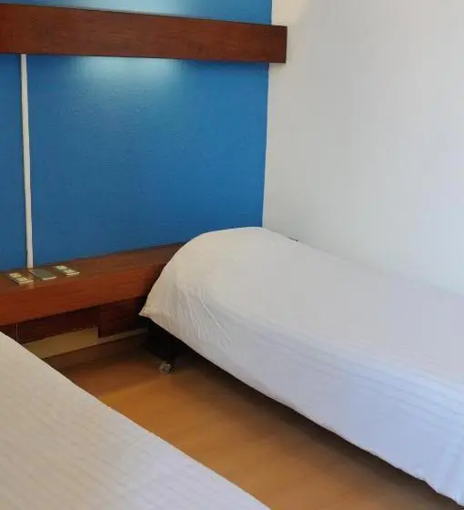 اتاق استاندارد سه نفره, Residencial Moderna