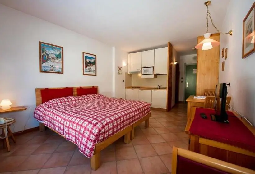 Standard-studio, Residenza Del Sole