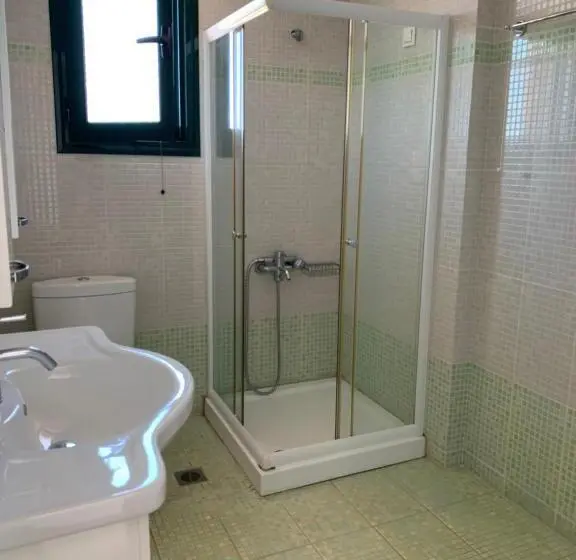 Standard-huone, Stomio Villague
