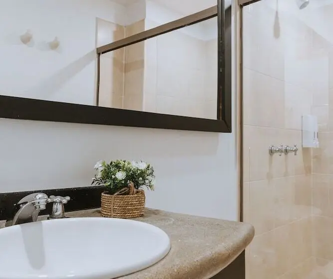 スーペリアールーム, Travelers Orange Suites
