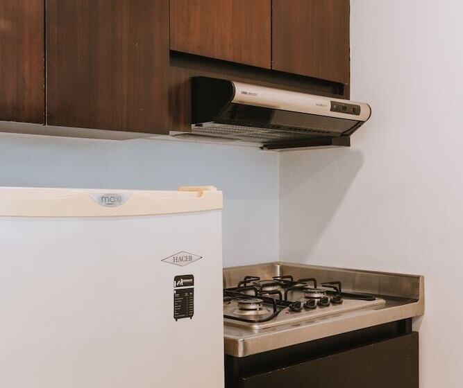 Номер Superior, Travelers Orange Suites