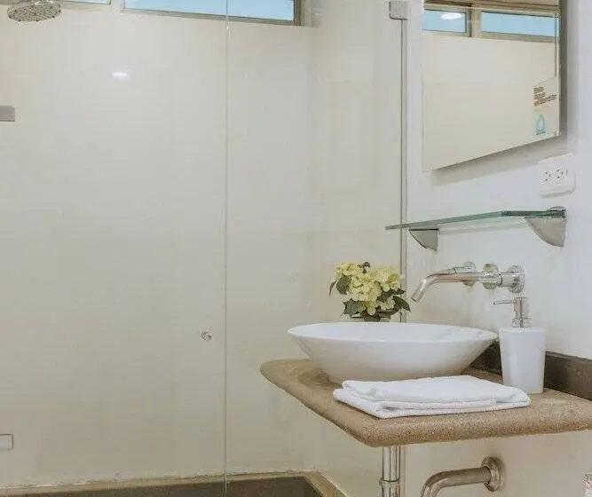 ファミリールーム, Travelers Orange Suites