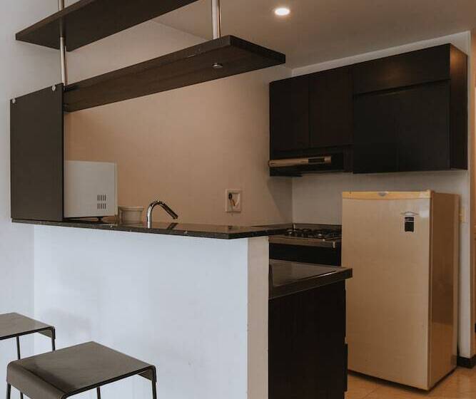 Номер Стандарт, Travelers Orange Suites