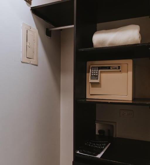 חדר סטנדרט, Travelers Orange Suites