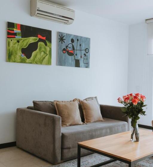 Номер Superior, Travelers Orange Suites