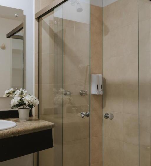 Номер Superior, Travelers Orange Suites