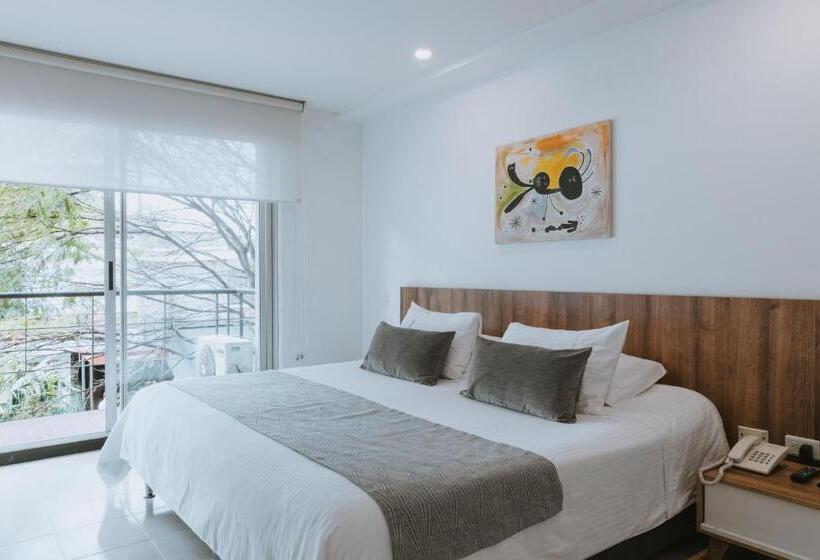 Номер Superior, Travelers Orange Suites