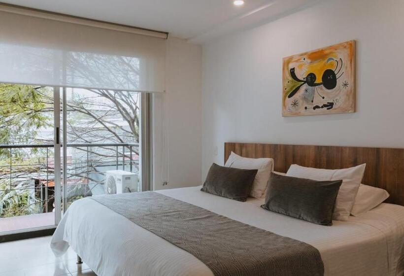 Номер Superior, Travelers Orange Suites