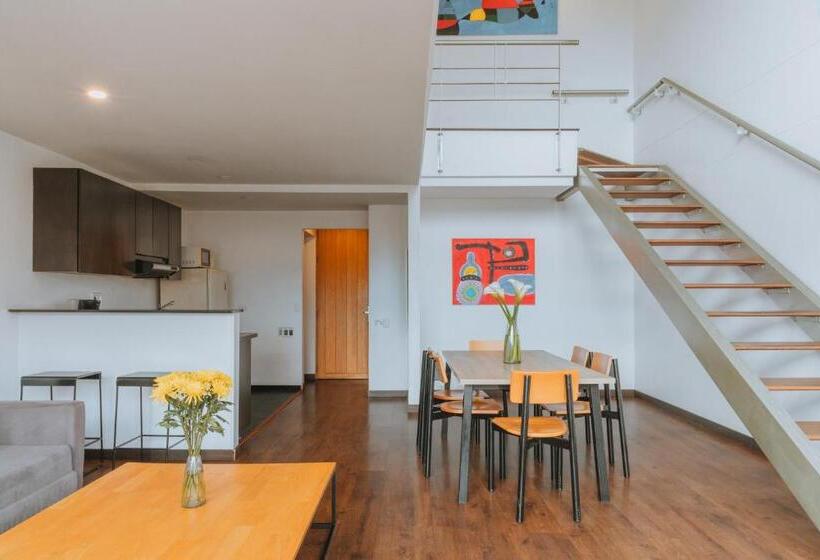 Семейные Апартаменты, Travelers Orange Suites