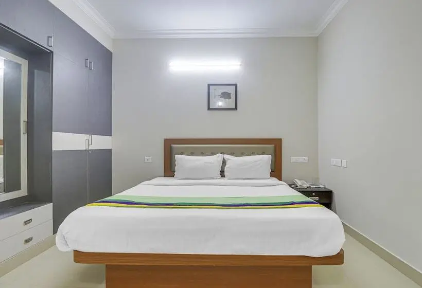 اتاق لوکس, Treebo Rithikha Inn Elite Chennai Trade Centre