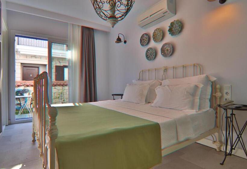 Camera Standard, Alacaat Otel