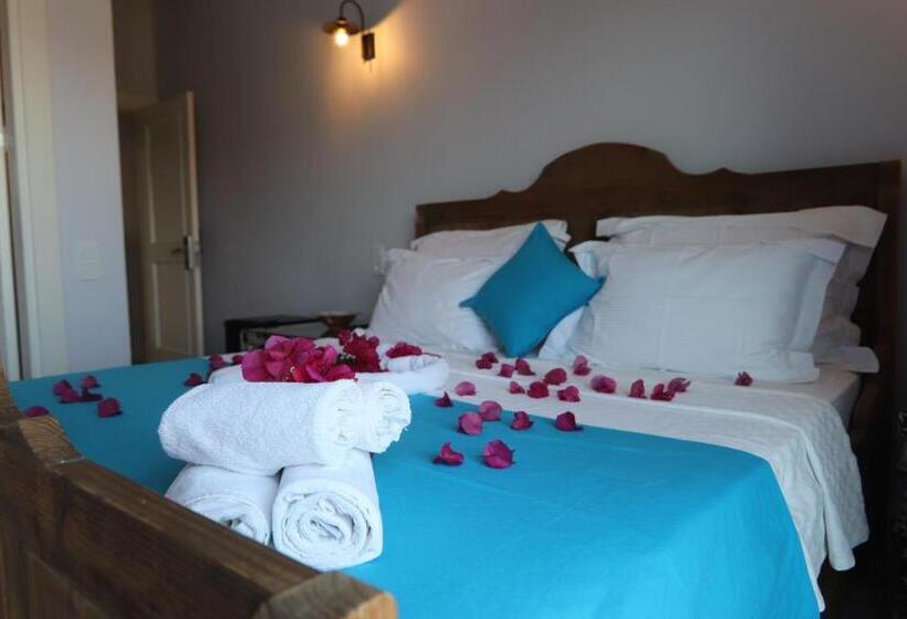 Camera Deluxe con Balcone, Alacaat Otel