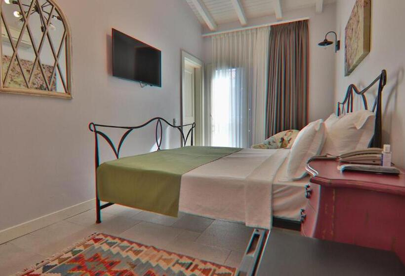 اتاق لوکس, Alacaat Otel