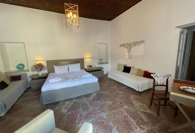 테라스 스위트, Hydrea Exclusive Hospitality