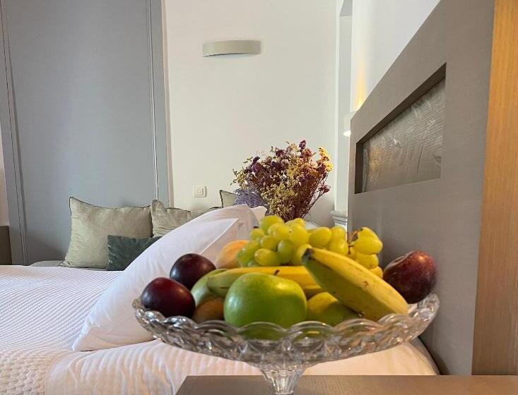 테라스 스위트, Hydrea Exclusive Hospitality