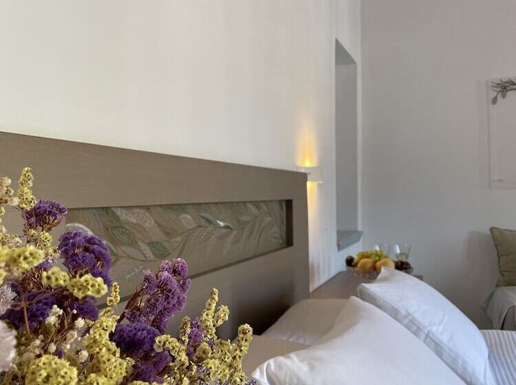 테라스 스위트, Hydrea Exclusive Hospitality