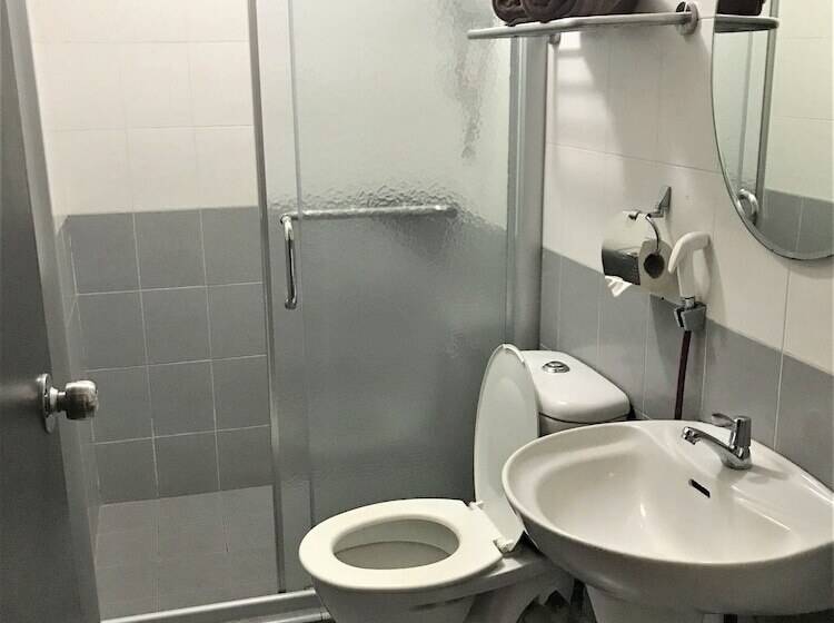 Номер Стандарт, Sipadan Inn 1