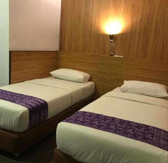 Семейный Номер, Sipadan Inn 1