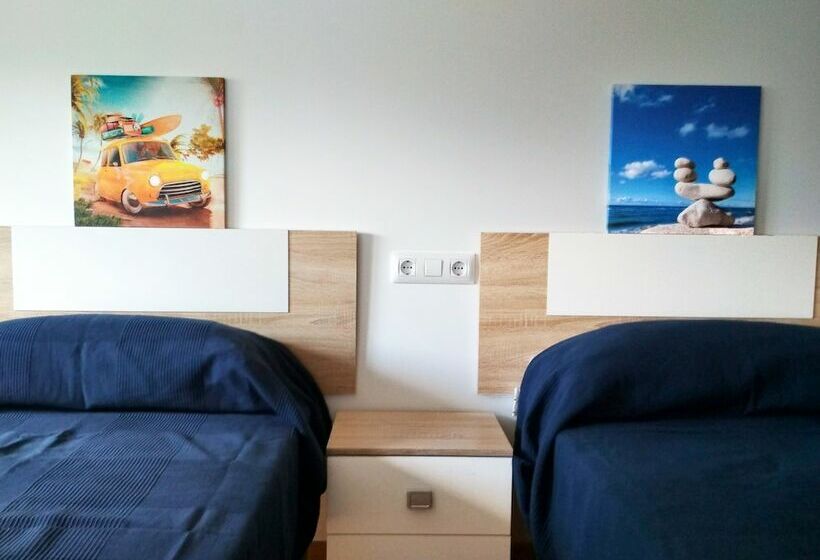 带2个卧室的公寓, Apartamentos Ares Centro 3000