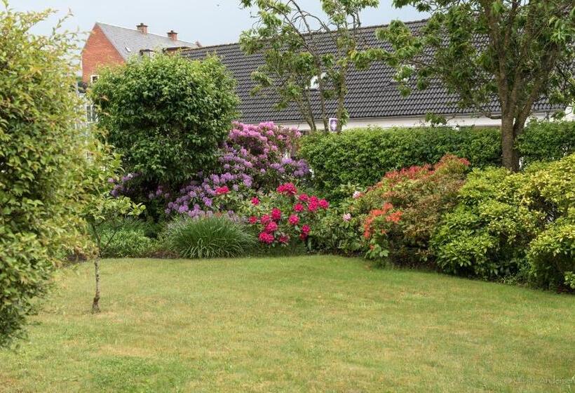 חדר אקונומי, Herligheden