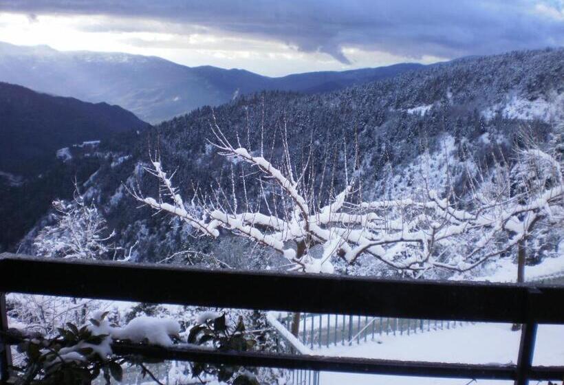 标准三人间, Elatou