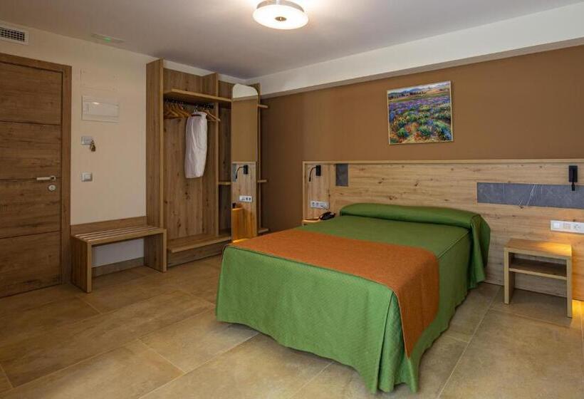 غرفة ديلوكس, Hostal Las Grullas