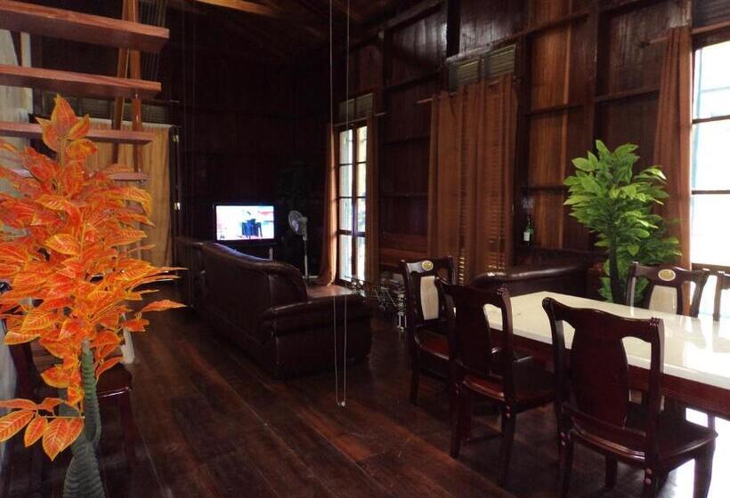 بنگله خانوادگی, Jardim Botânico Me Zochi