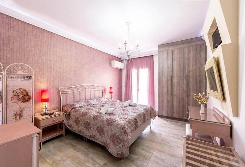 수피리어 룸, Pirofani