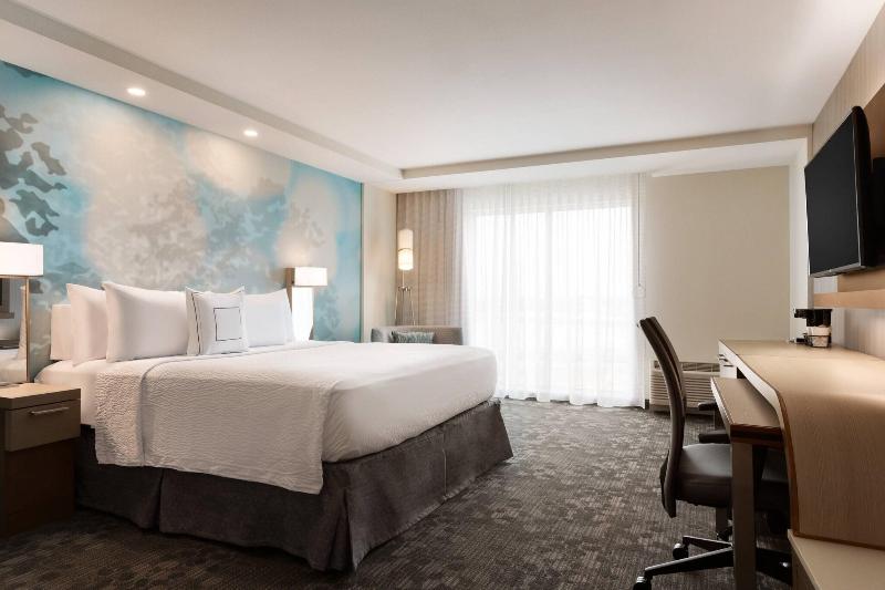 キングサイズベッドのスタンダードルーム, Courtyard By Marriott St Paul Woodbury