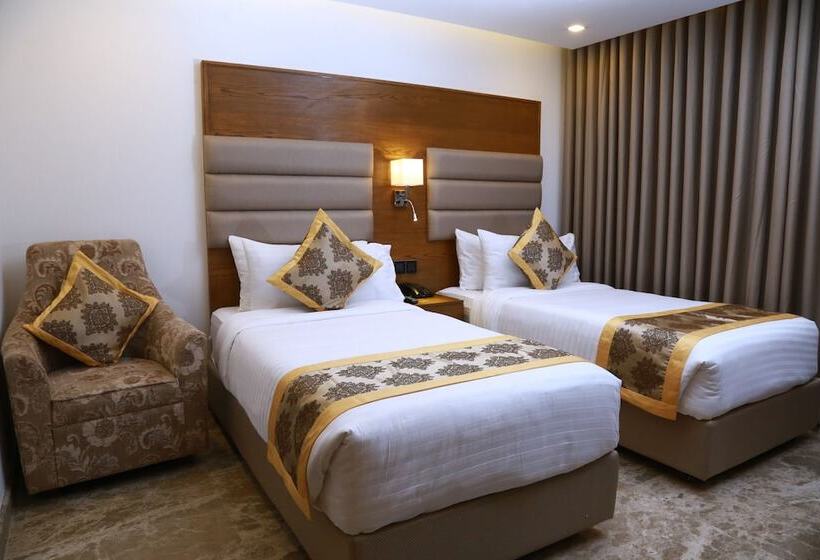 اتاق لوکس, Marino Royal