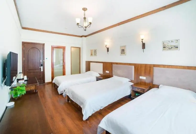 اتاق استاندارد سه نفره, Memory Inn Guilin Central