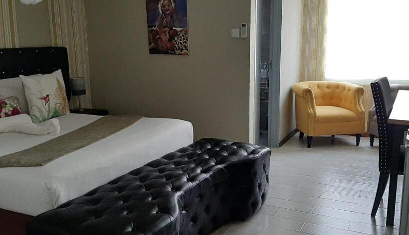 اتاق لوکس, The New Mall Guesthouse