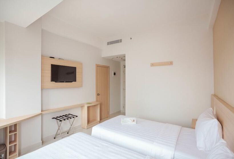 수피리어 룸, Whiz Prime Hotel Sudirman Makassar