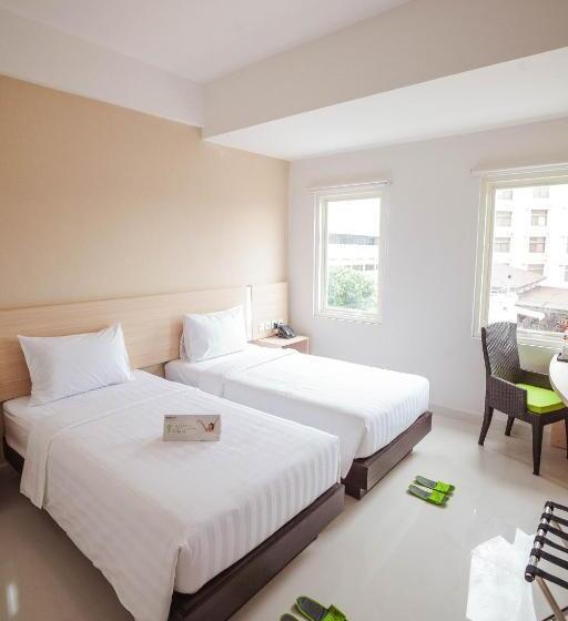 수피리어 룸, Whiz Prime Hotel Sudirman Makassar