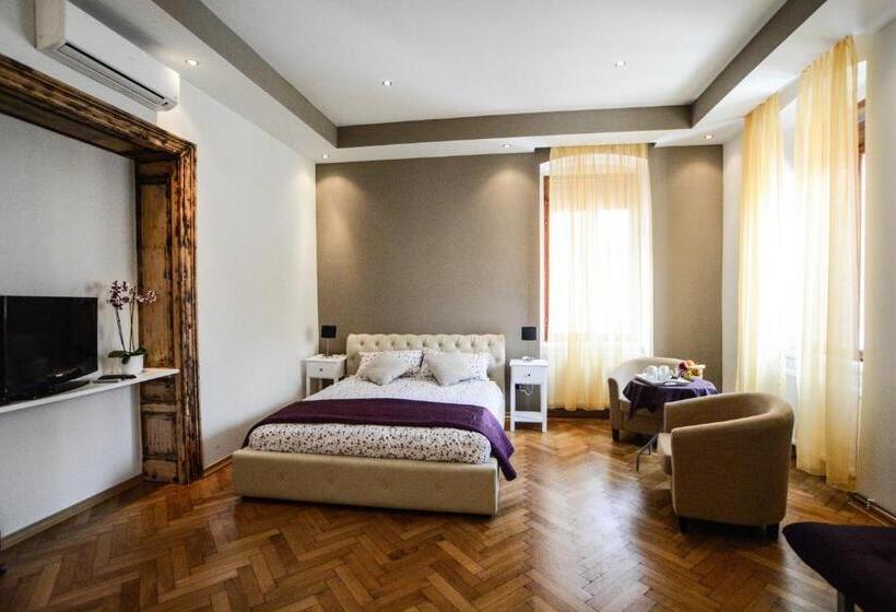Номер Комфорт, City Center Rooms