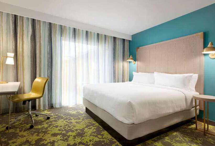 스위트 킹사이즈 침대, Home2 Suites By Hilton Kingman