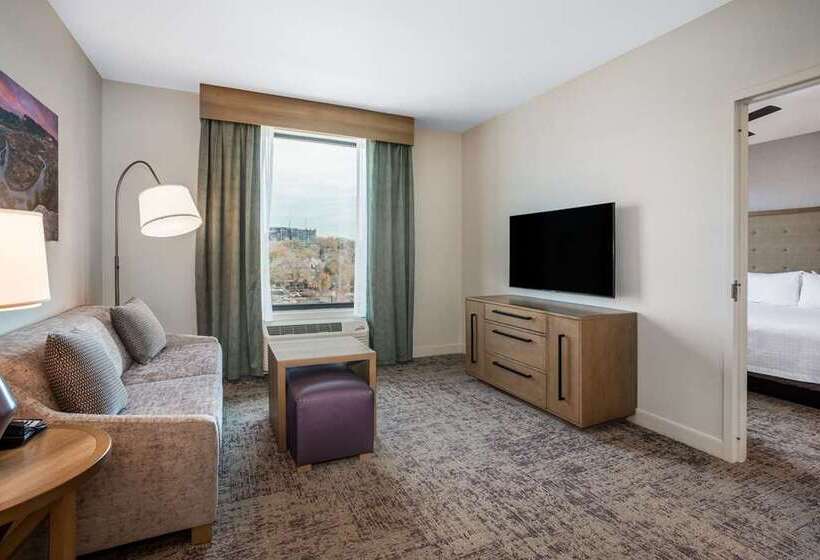 스위트 킹사이즈 침대, Home2 Suites By Hilton Kingman